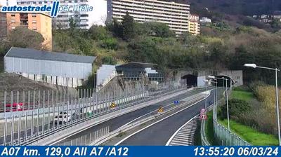 Preview delle webcam di Val Polcevera: A07 km. 129,0 All A7 /A12