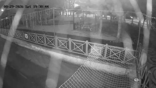 Traffic Cam Gazibeyli Mahallesi: gözbaşi parkı