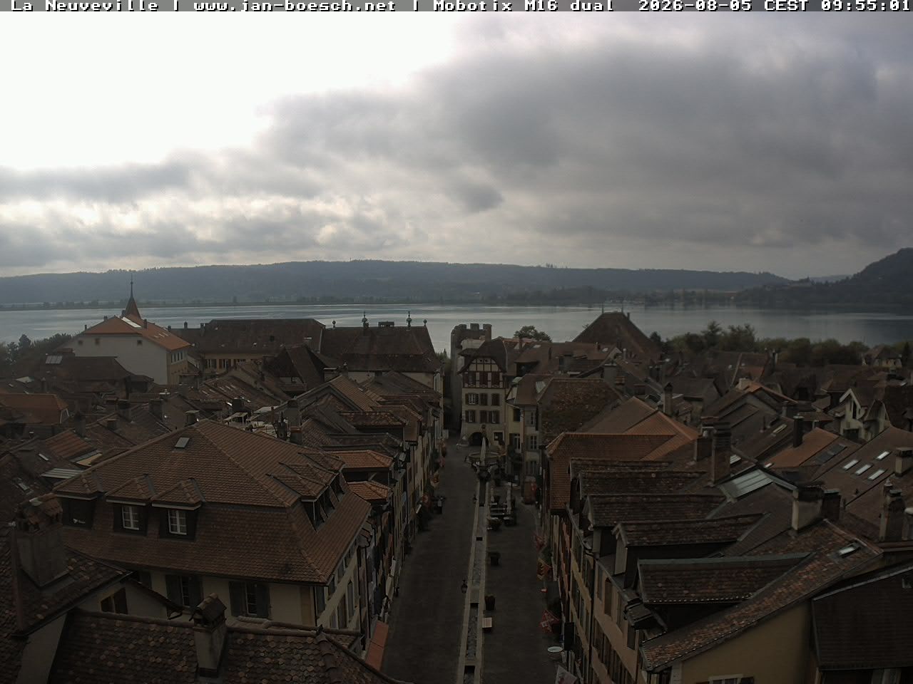 Neuenstadt: Lake Biel