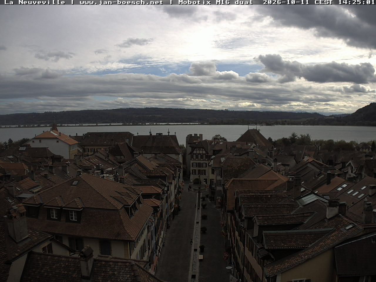 Neuenstadt: Lake Biel