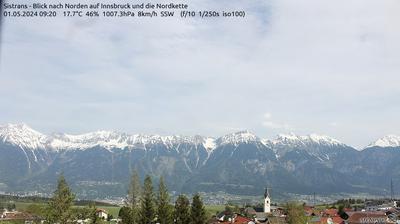 Thumbnail of Hall in Tirol webcam at 12:17, Dec 10