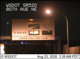 Traffic Cam Clyde Hill: SR 520 at MP 4.3: 80th Ave NE