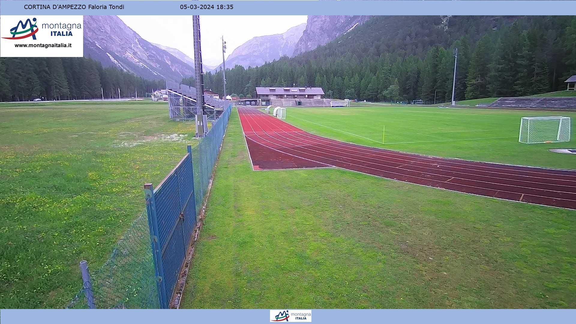 Traffic Cam Cortina d'Ampezzo › South-East: Cortina d’Ampezzo