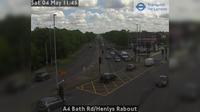 London: A Bath Rd/Henlys Rabout - Day time