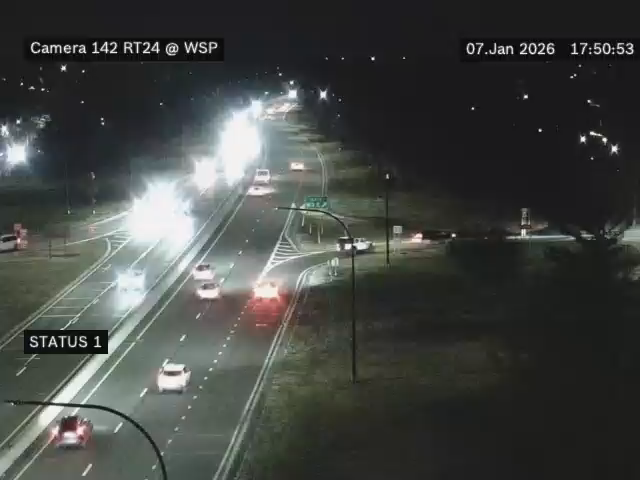 Traffic Cam Westbury › East: NY 24 at WSP
