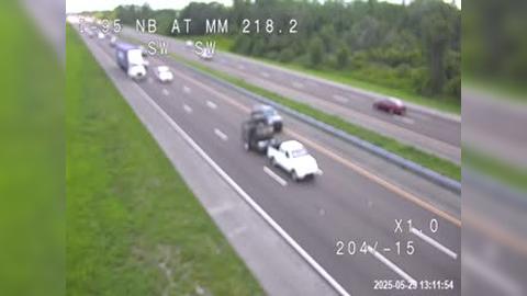 Traffic Cam Titusville: I-95 @ MM 218.2 NB