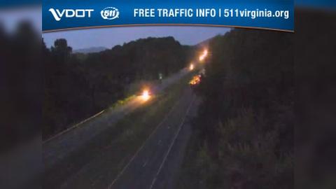 Traffic Cam Mill Creek: I-64 - MM 120 - EB