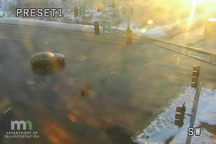 Traffic Cam Oak Park Heights: T.H.95 NB N of T.H.36