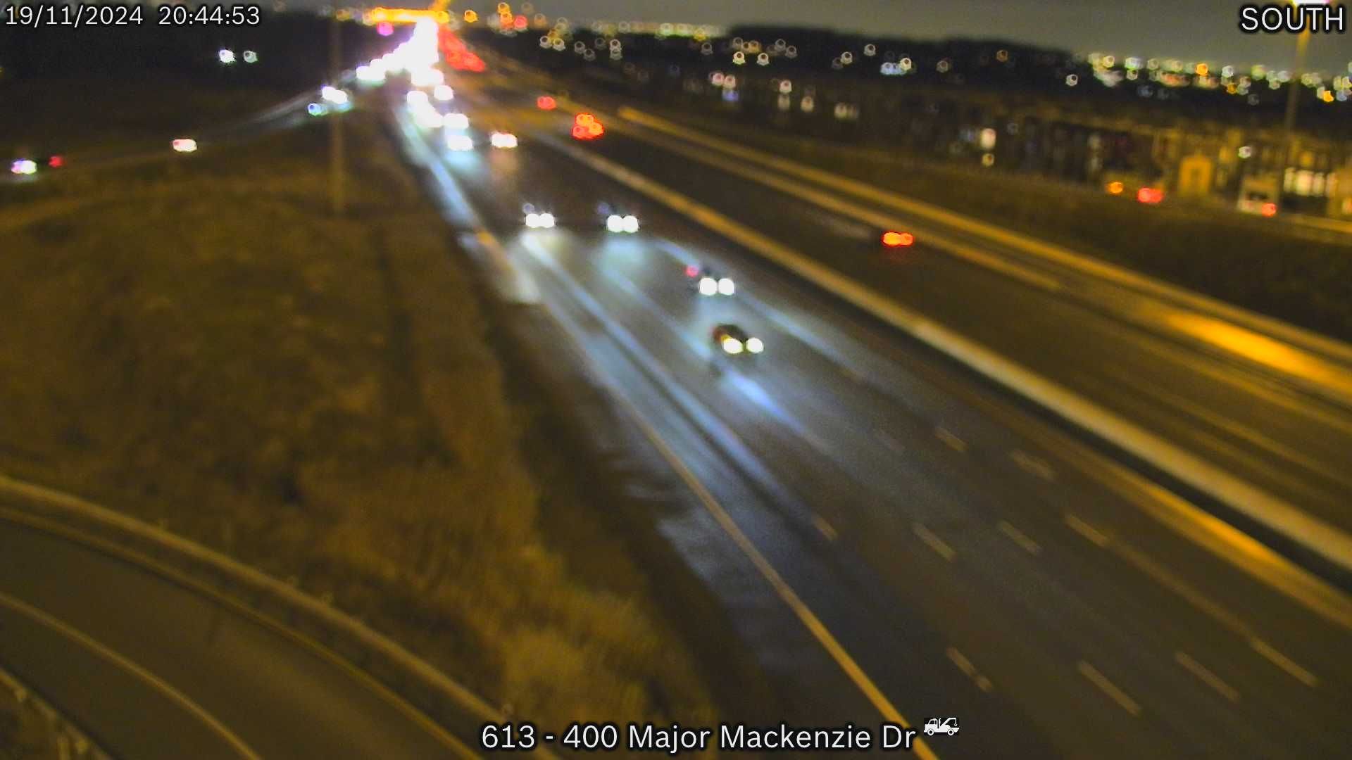 Traffic Cam Vaughan: Highway 400 near Major Mackenzie Drive