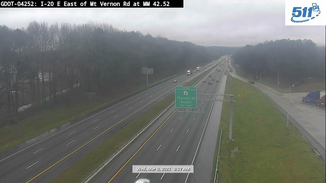 Traffic Cam Lithia Springs: GDOT-CAM-