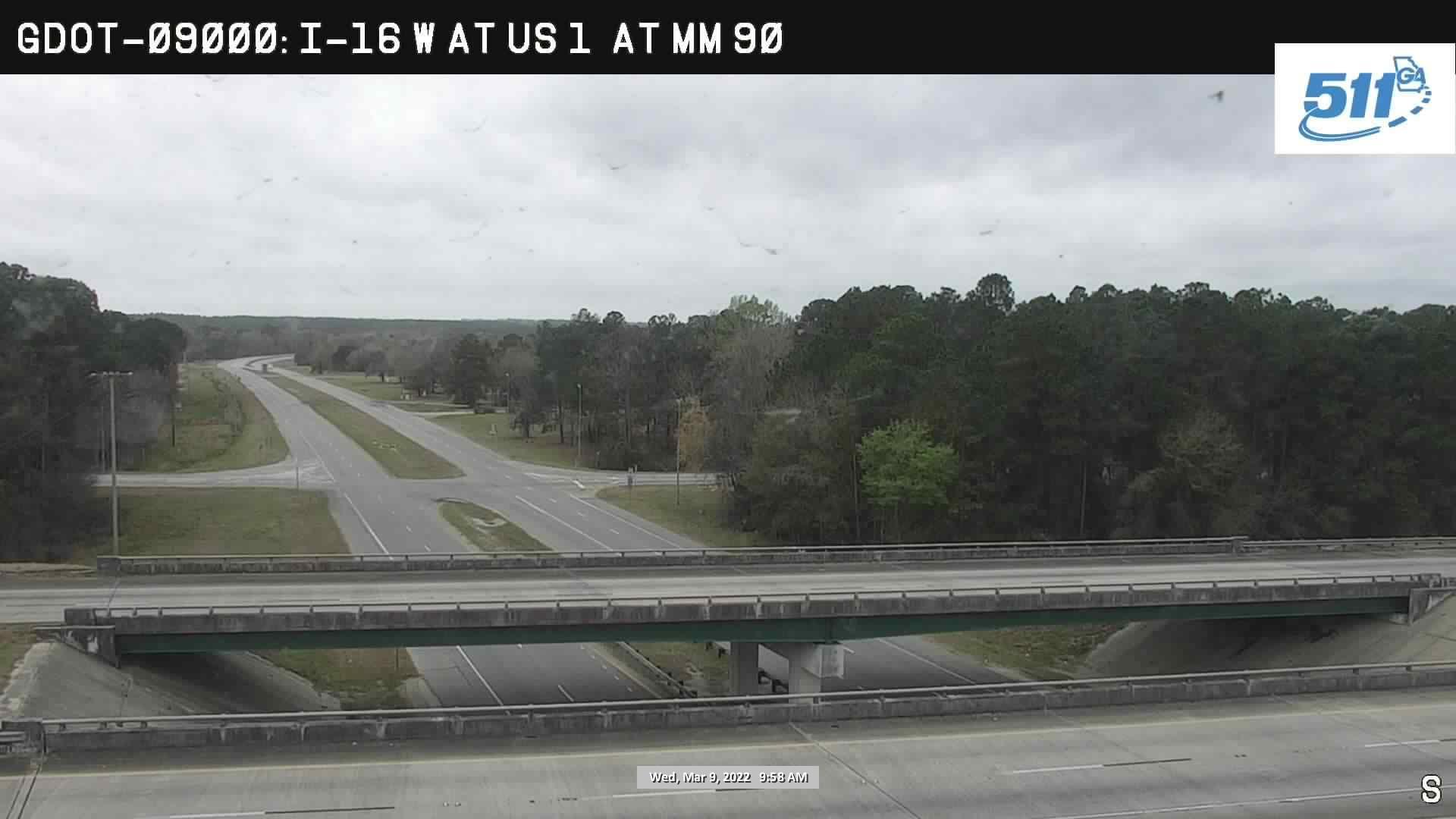 Traffic Cam Oak Park: GDOT-CAM-I-16 WB AT US 1/SR 4