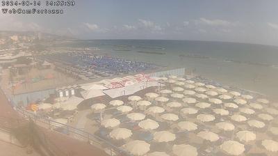 immagine della webcam nei dintorni di Imperia: webcam Bussana