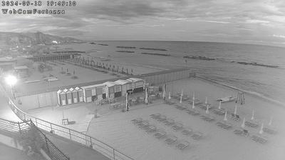 immagine della webcam nei dintorni di Vallecrosia: webcam Bussana