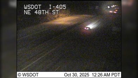 Traffic Cam Kirkland: I-405 at MP 16.3: NE 48th St
