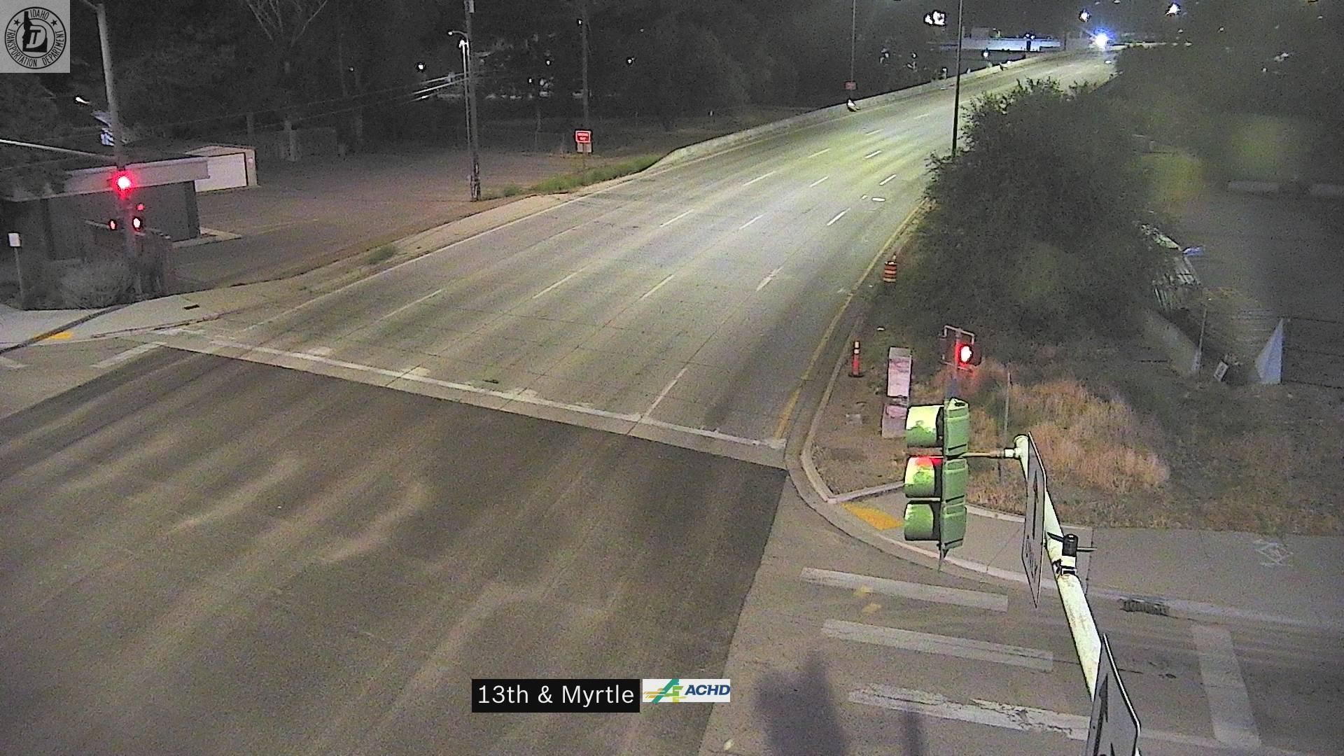 Traffic Cam Downtown: US 20: 13th St