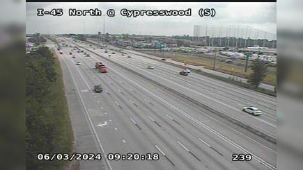 Traffic Cam Old Town Spring › South: I-45 North @ Cypresswood (S)