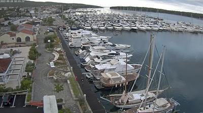 Current or last view from Punat: Marina