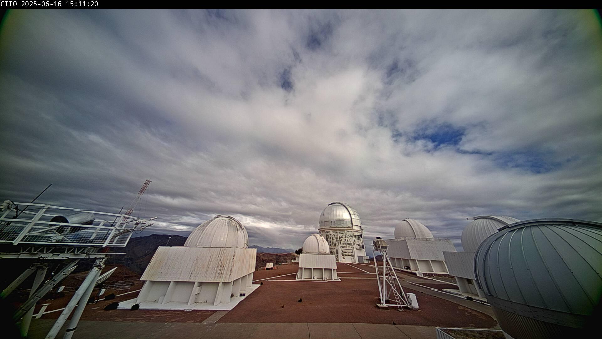 Cerro Tololo: Building and Landscape Views Webcam
