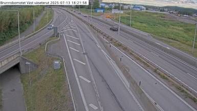 Traffic Cam Gothenburg: Brunnsbomotet Väst västerut
