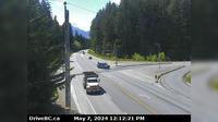 Squamish > South: Hwy 99 at - Valley Rd, about 10 km north of - looking south - Overdag