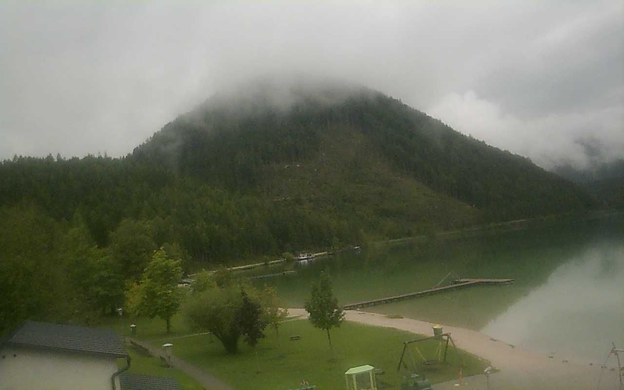 Traffic Cam Gemeinde Mitterbach am Erlaufsee: Erlaufsee - Strandbuffet am Erlaufsee - Gemeindealpe Mitterbach