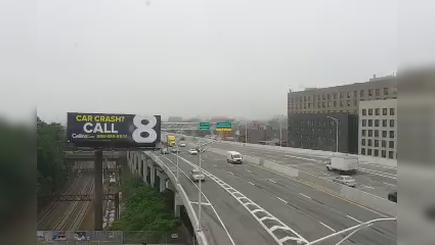 Traffic Cam New York › East: I-278 at Hunts Point Avenue