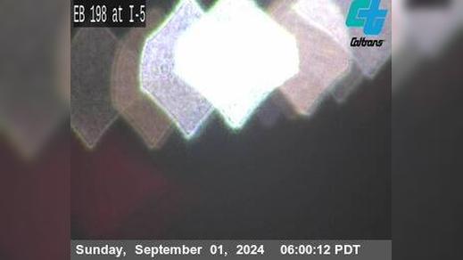 Traffic Cam Coalinga › South: FRE-198-AT RTE