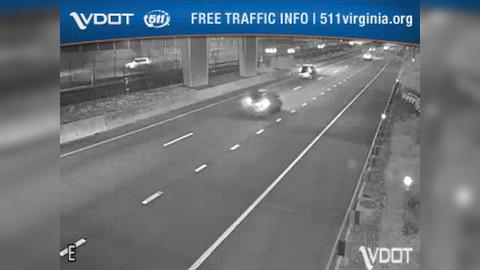 Traffic Cam Dominion Hills: I-66/ MM 70.3/ WB/ 70.3 Mile Marker Patrick Henry Drive Overpass