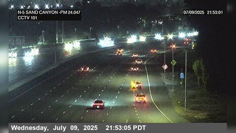 Traffic Cam Cypress Village › North: I-5 : Sand Canyon