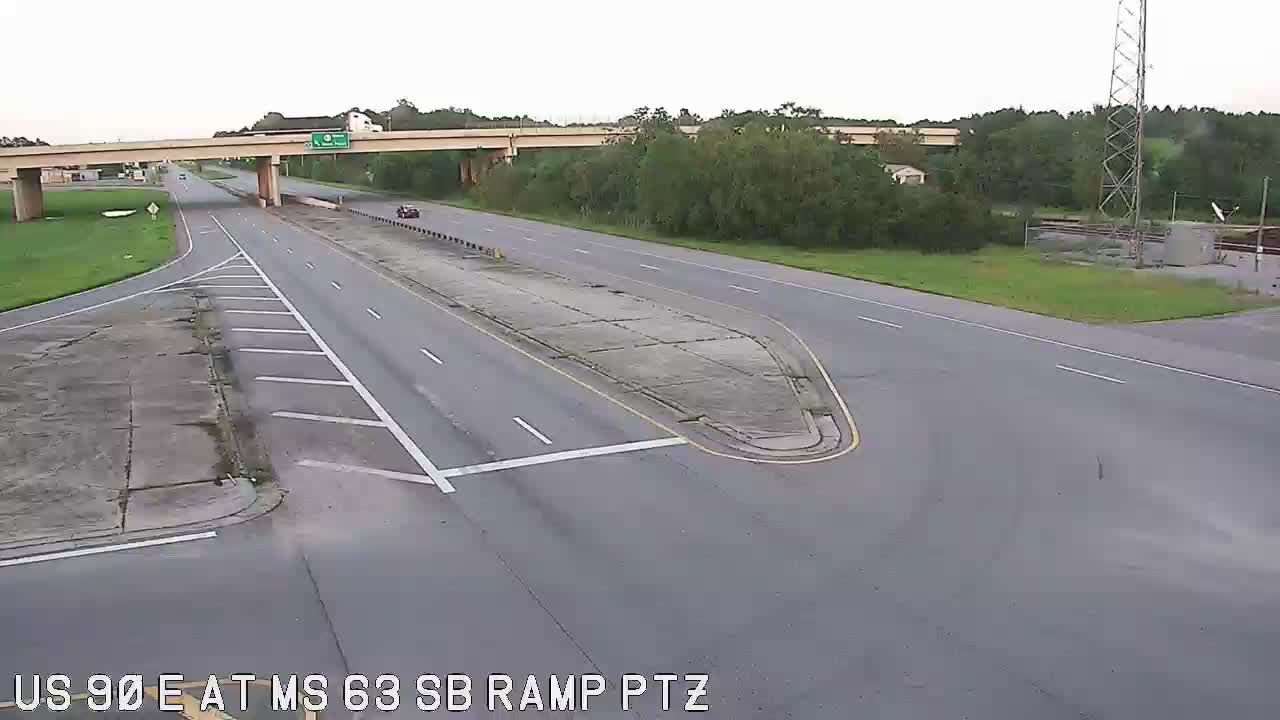 Traffic Cam Kreole: US 90 West of MS