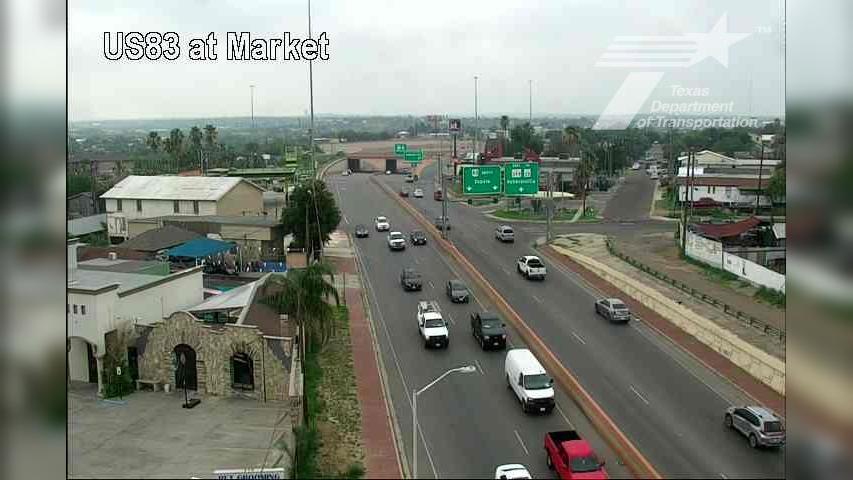 Traffic Cam Laredo › North: US 83 @ Market