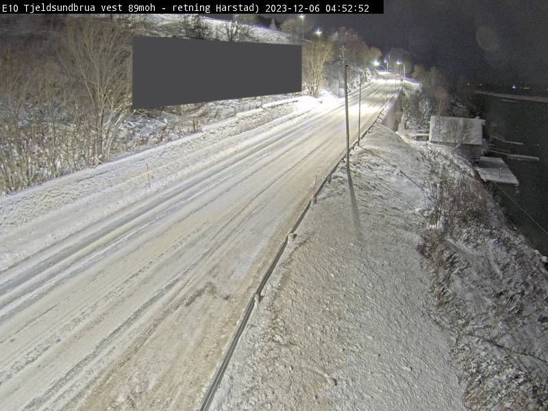 Traffic Cam Gausvik: E10 Tjeldsundbrua vest (Harstad)