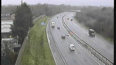 Recent Walton On Thames Webcam Image