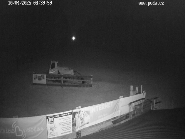 Traffic Cam Svratka: sjezdovka
