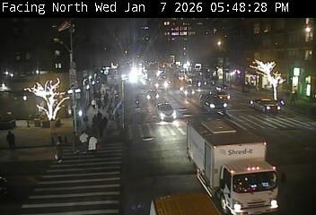 Traffic Cam Manhattan Community Board 6: 9 Avenue @ 42 Street