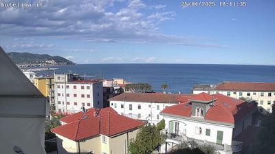 Preview delle webcam di Diano Marina: Ligurian Sea - Via Sant'Elmo, 2