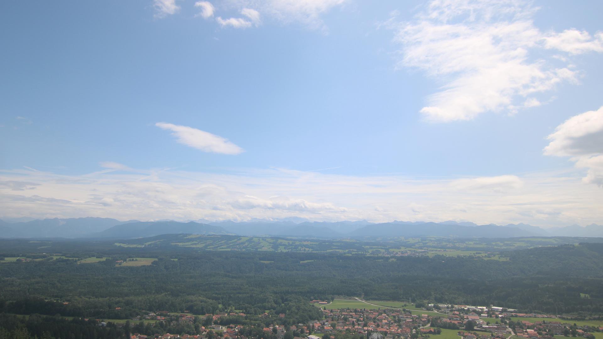 Alpine Weather: Hohenpeissenberg-South Webcam
