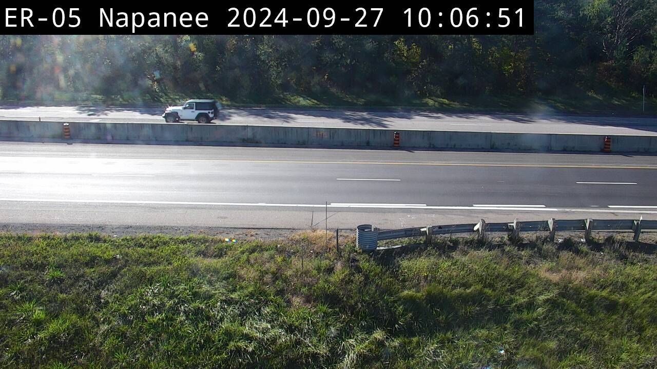 Traffic Cam Greater Napanee: Highway 401 near Regional Rd