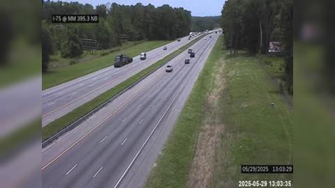 Traffic Cam Alachua: I-75 @ MM 395.3 - CR-241 - NW 143rd St