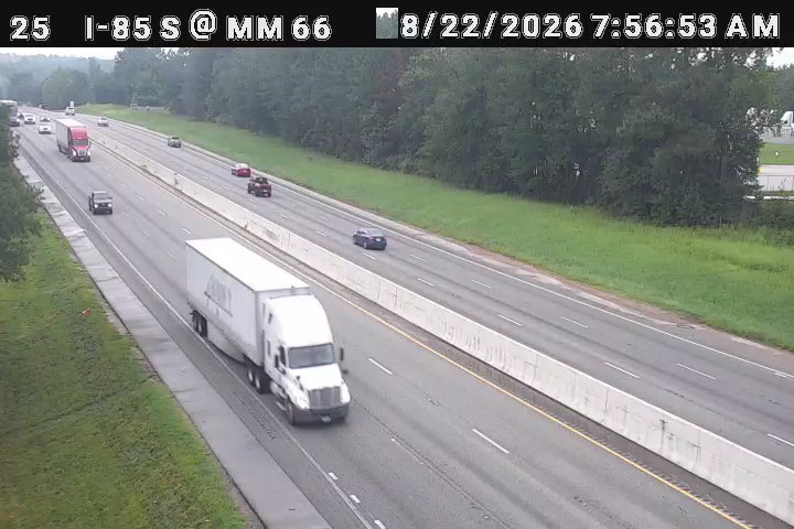 Traffic Cam Snoddy: I-85 S @ MM 66 (US)