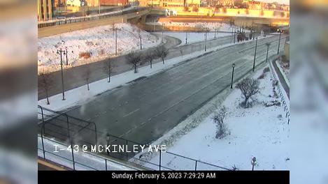 Traffic Cam Madison: I-43 at McKinley Ave