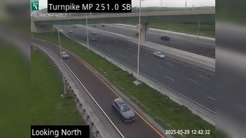 Traffic Cam Southchase: Tpke MM 251.0