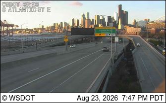 Traffic Cam International District: SR 99 at MP 30.2: S Atlantic St, East