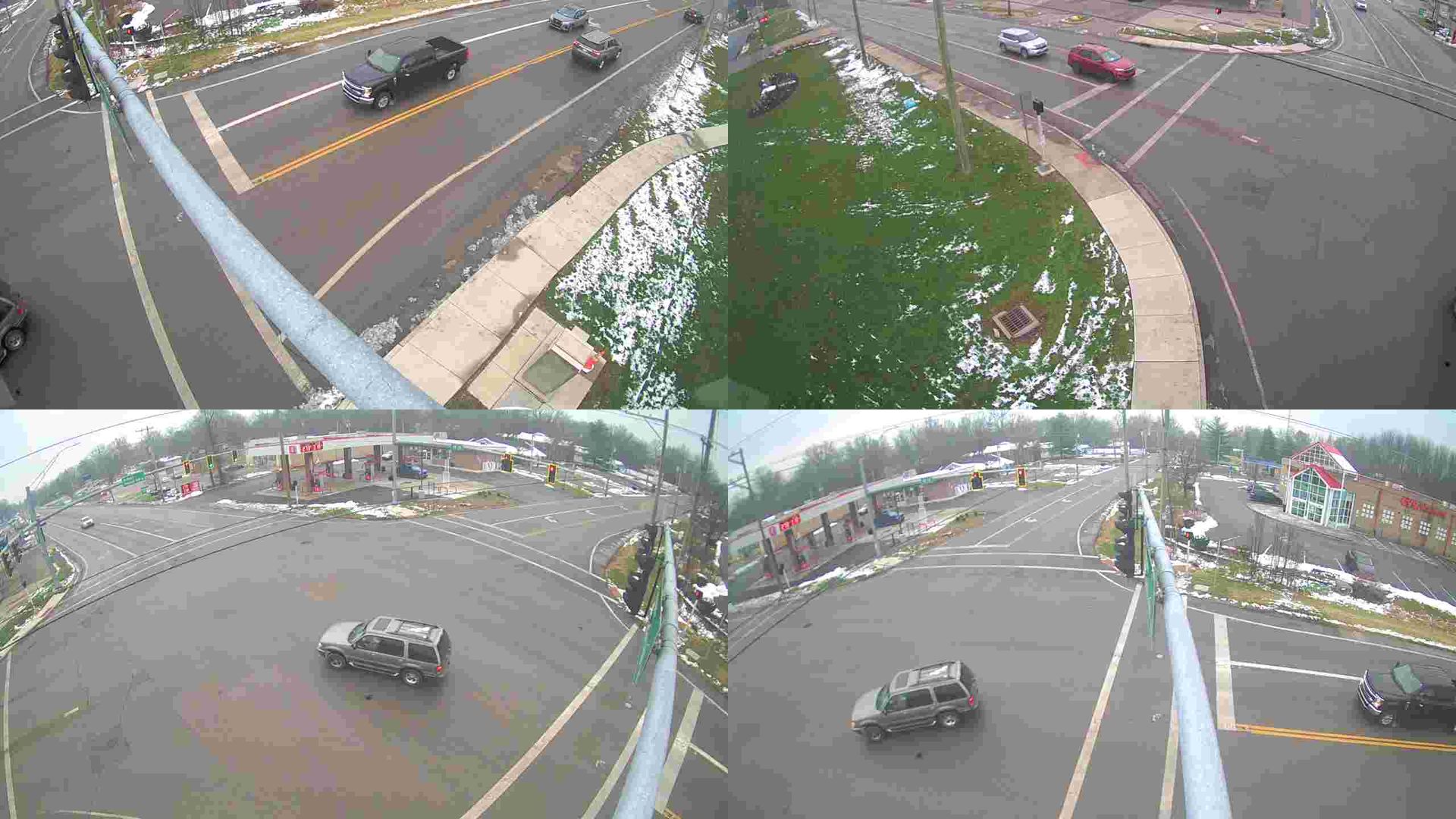 Traffic Cam Day Heights: SR-131 at Wolfpen Pleasant Hill Rd