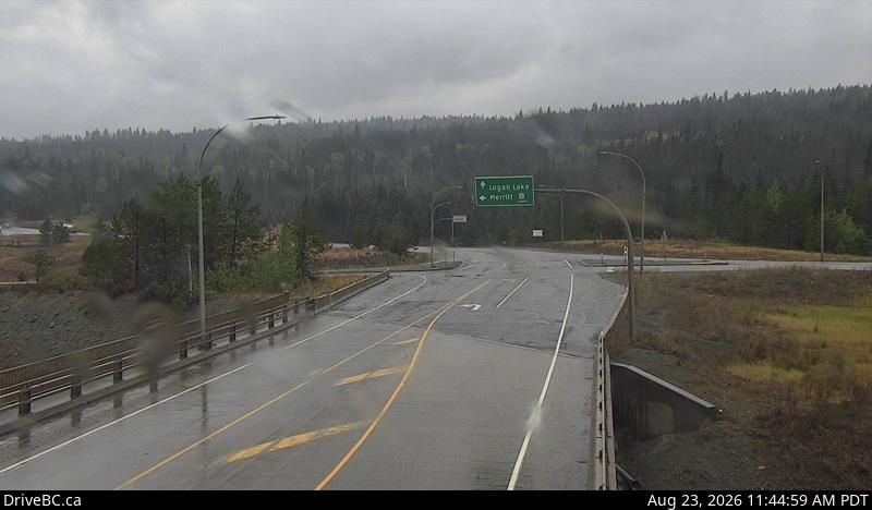 Traffic Cam Area J › North-East: Hwy 97D (Logan Lake/Lac le Jeune Rd) at Hwy 5, looking northeast
