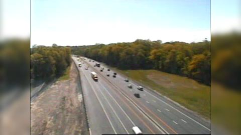 Traffic Cam Chestnut Ridge › North: I-87 at Interchange 14 (Spring Valley Toll Barrier)