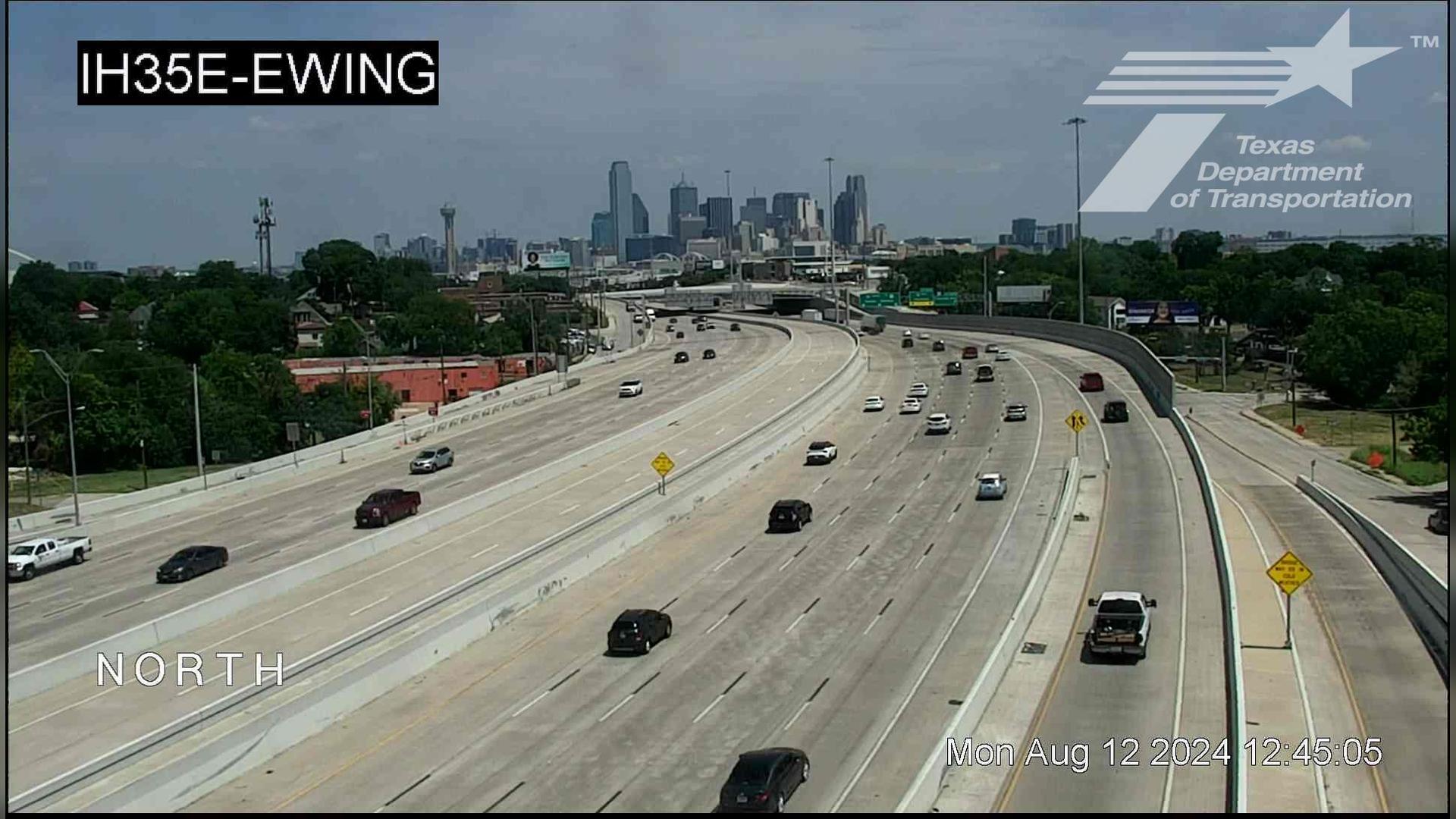 Traffic Cam Dallas › North: I-35E @ Ewing