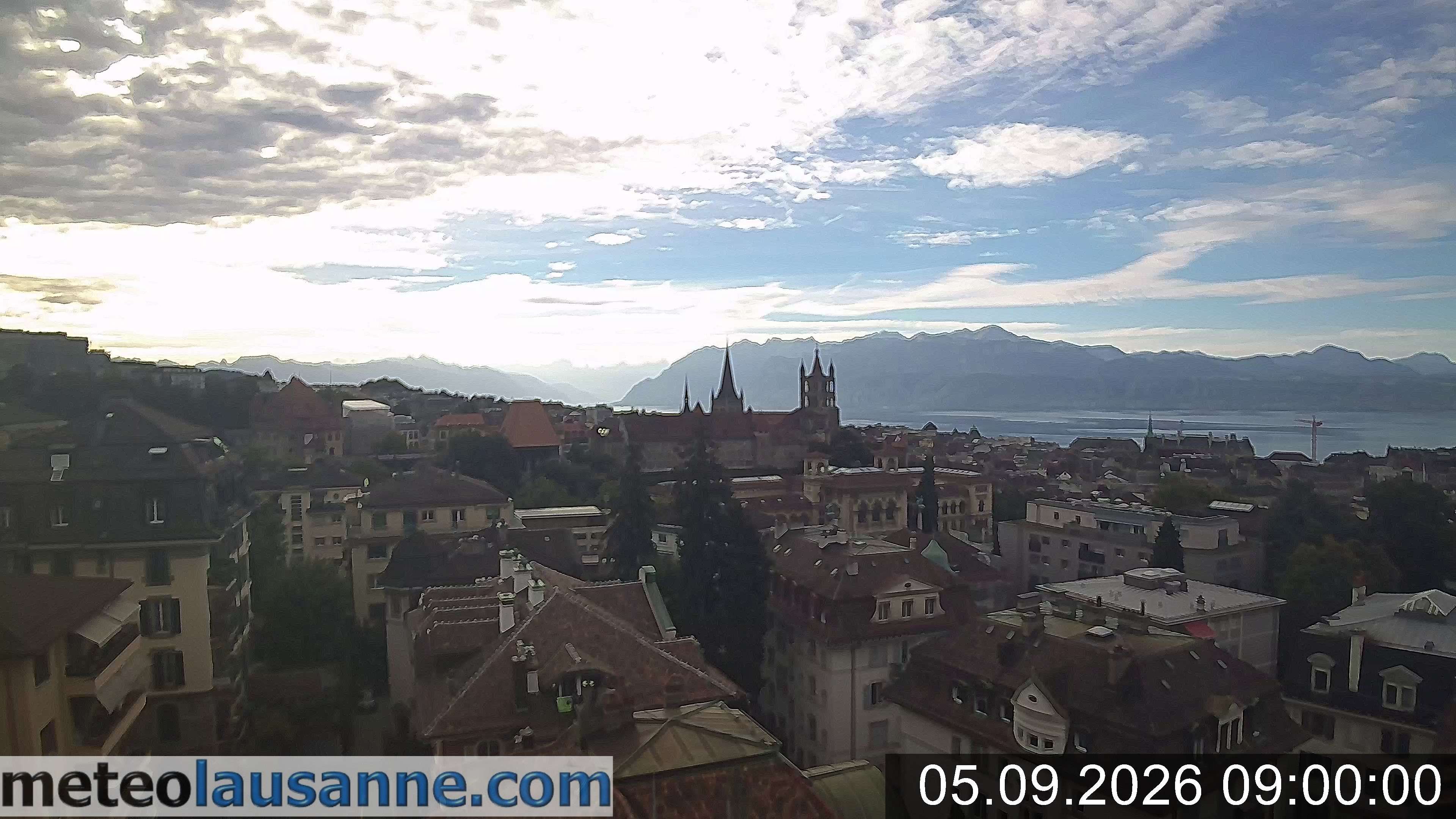 Lausanne › Südosten: Lausanne Cathedral - Lake Geneva - Les Jumelles