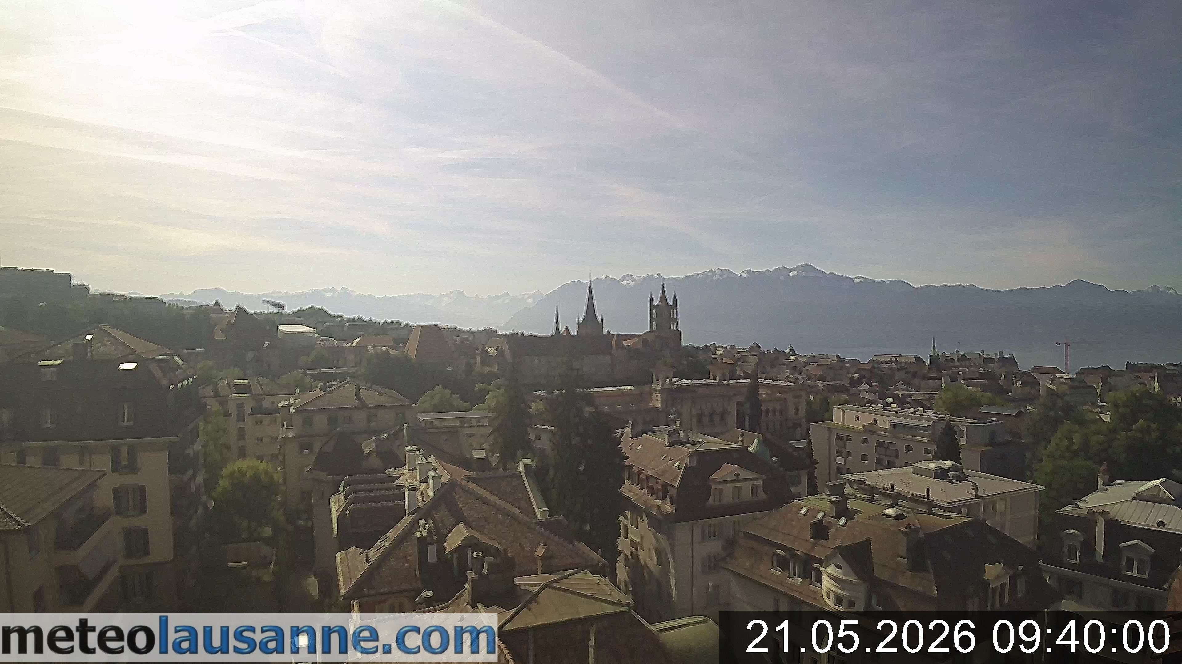 Lausanne › Südosten: Lausanne Cathedral - Lake Geneva - Les Jumelles
