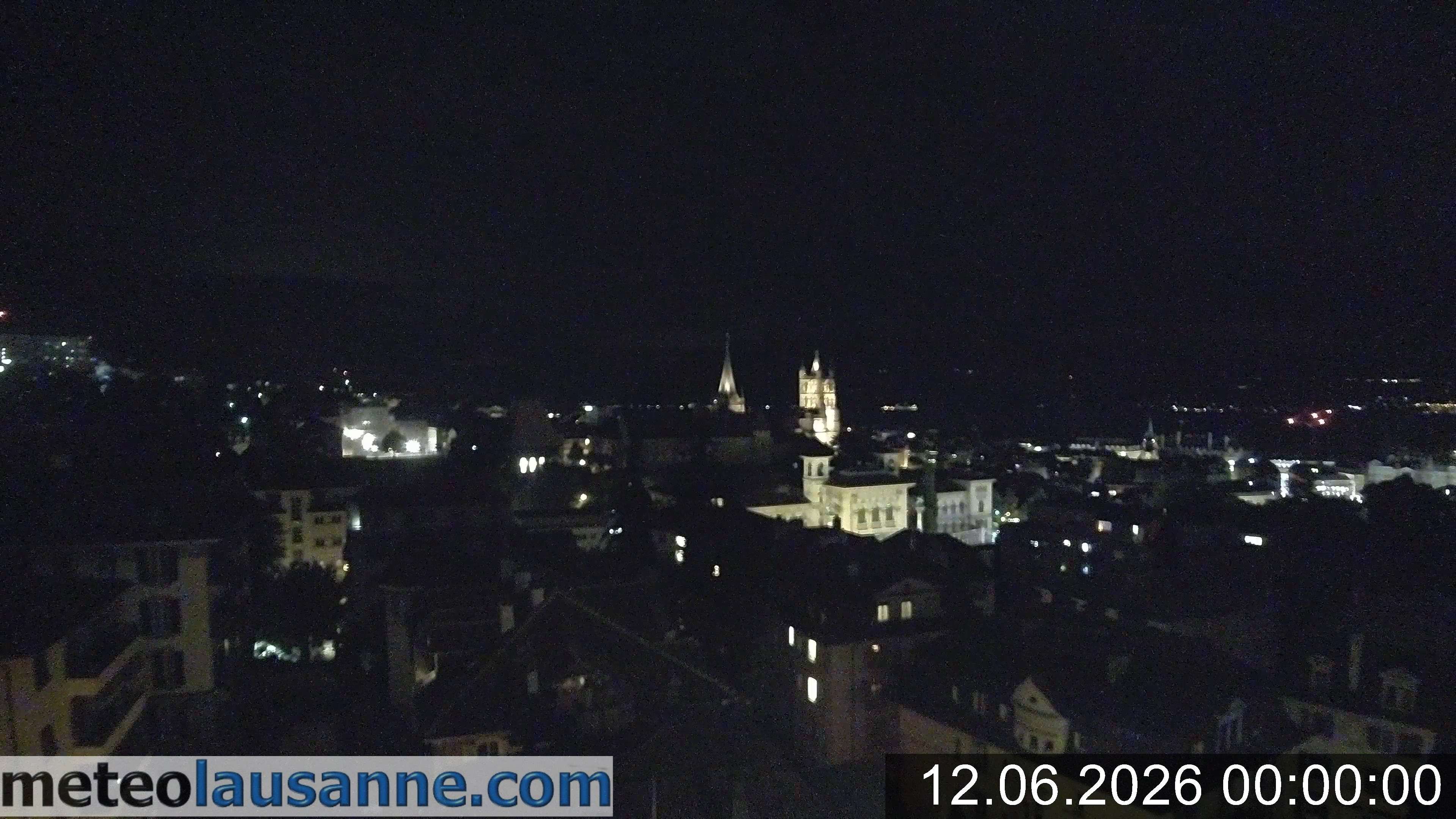 Lausanne › Südosten: Lausanne Cathedral - Lake Geneva - Les Jumelles